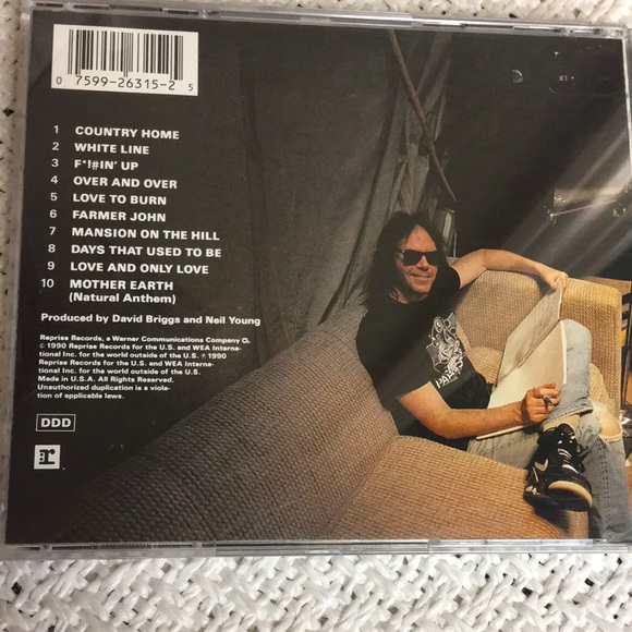 Neil Young CD “Ragged Glory” - Picture 2 of 7